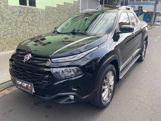 FIAT TORO 1.8 16V EVO FLEX FREEDOM AT6 FIAT TORO 1.8 16V EVO FLEX FREEDOM AT6